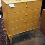 119 3372 CHEST OF DRAWERS